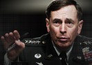 David Petraeus na spotkaniu Grupy Bilderberg tworzy nową elektroniczną siatkę szpiegowską.