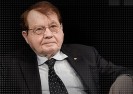 Zdobywca nagrody Nobla twierdzi, że szczepienie przeciwko Covid-19 to „niedopuszczalny błąd”, który rozprzestrzenia „warianty” wirusa.