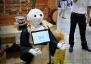 W Japonii wprowadzono na rynek robota odprawiającego buddyjskie rytuały pogrzebowe. Nauka i technologia