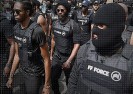 Na wyspach brytyjskich pojawiły się takie same paramilitarne bojówki BLM co w USA.