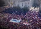 Około dwustu tysięcy ludzi pojawiło się w Waszyngtonie na marszu w obronie uczciwych wyborów.