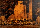 Sataniści z Bohemian Grove będą głosowali przeciwko Trumpowi.